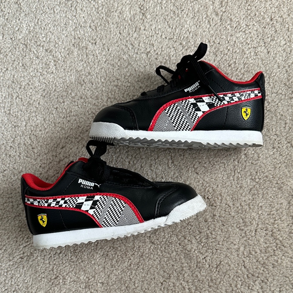 Kids Puma x Ferrari Black Sneakers with Red and White Accents, US Size 8C